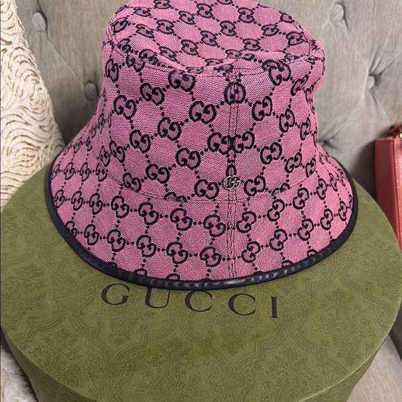 Gucci Pink and Black Monogram Hat - Picture 1 of 7